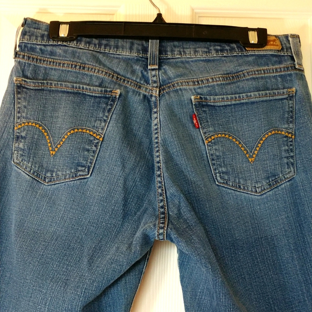 505 Levi's Straight Leg Short